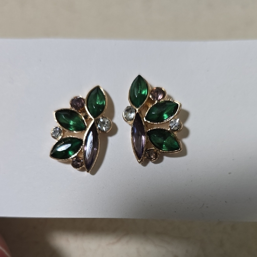 Elegant Green and Purple Leaf Earrings